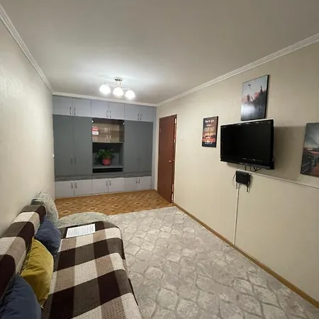 2-Х Комнатная Ауезова Apartment Ust-Kamenogorsk Exterior photo